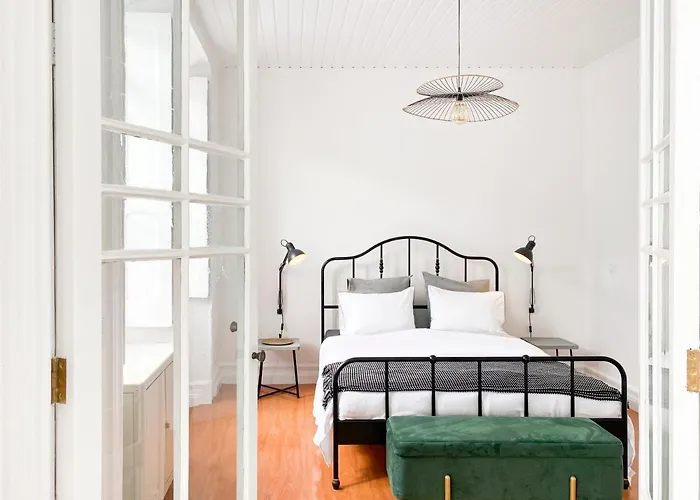 Urban Nest - A In The *